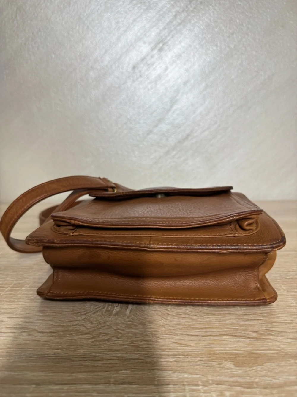 Fossil Vintage Brown Leather Crossbody Organizer Purse